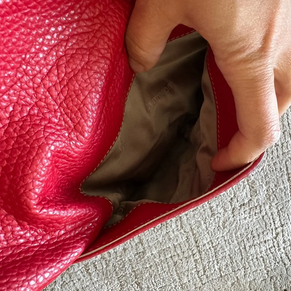 NWT Borlino Red 100% genuine cowhide Leather Hobo Bag-never used